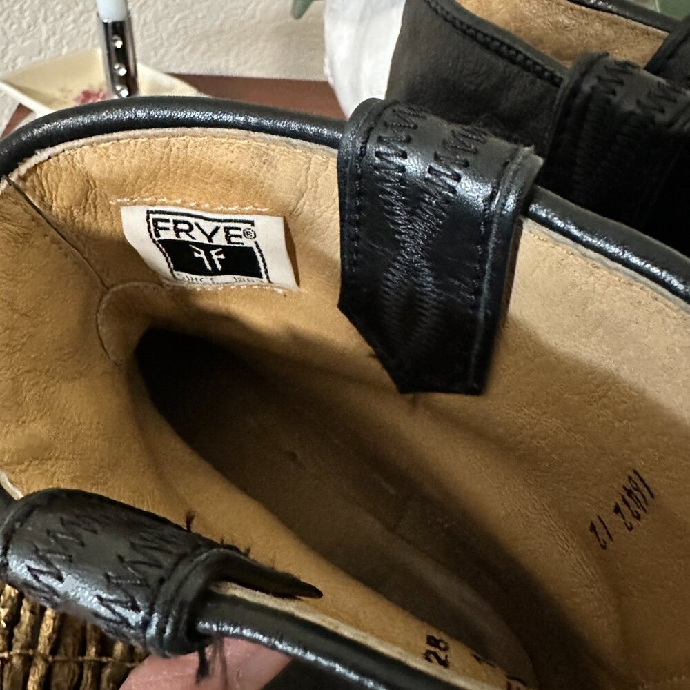Frye Anna Leather Ankle Booties - Picture 6 of 12